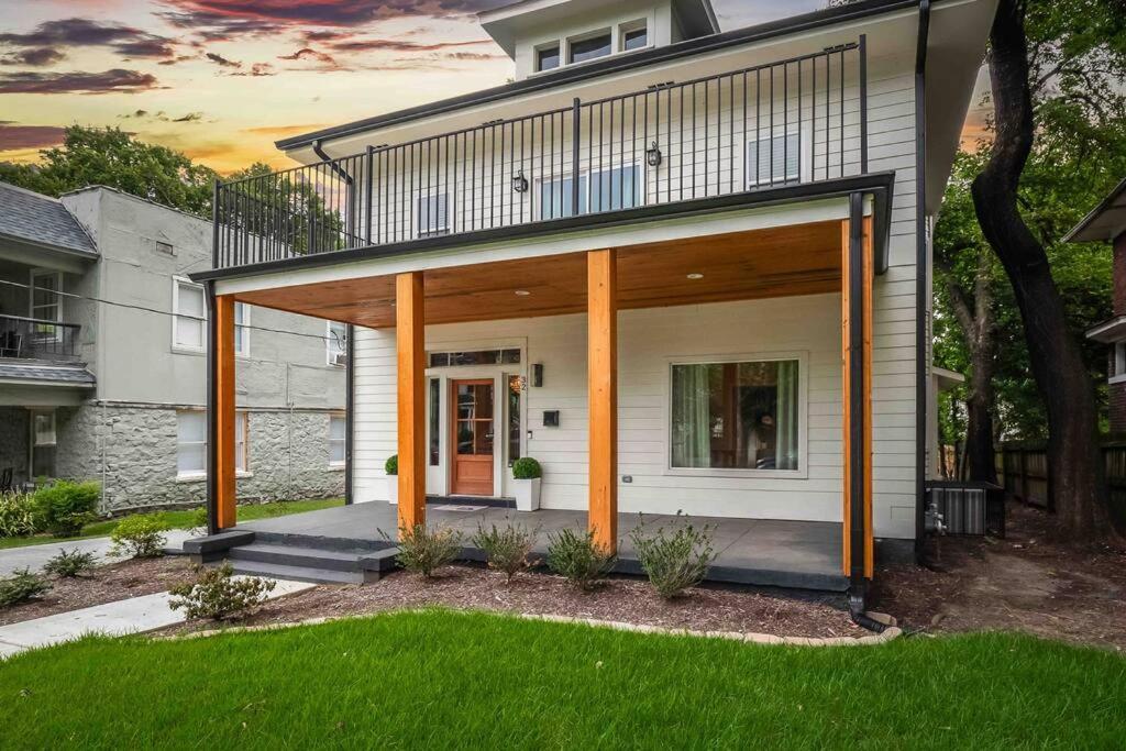 Midtown Oasis In The Heart Of Midtown! Memphis